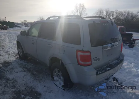 2010 Ford Escape Limited из США, поврежденный, VIN 1FMCU0E70AKD39236
